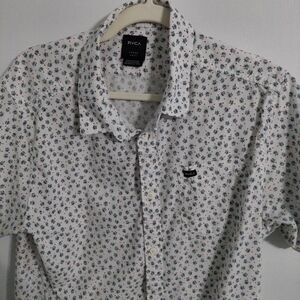 RVCA Men's White Short-Sleeve Floral Button-Up Shirt